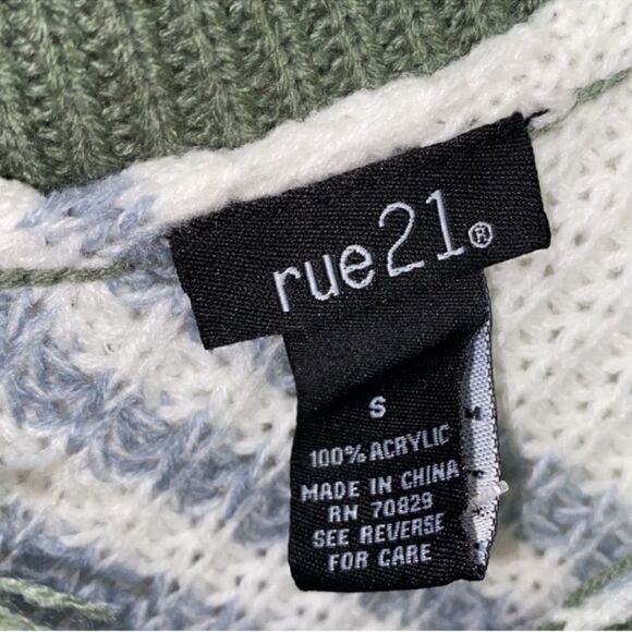 Rue21 Striped Distressed Green & White Sweater(Size Small) - Picture 7 of 7